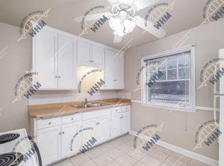 3258 S Kinnickinnic Ave, Milwaukee, WI 53207