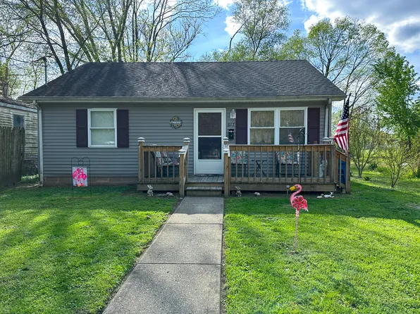 617 S 7th St, West Terre Haute, IN 47885