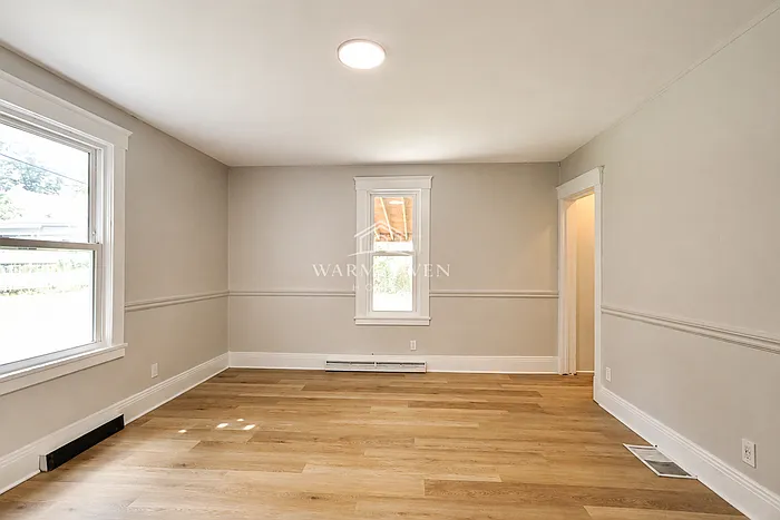 3 bed, 2.0 bath, 1240 sqft, $1,395 — Photo 3