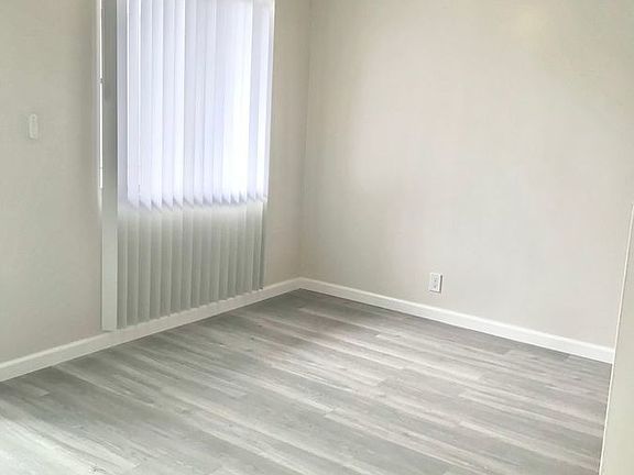 4th image of 817 Edgewood St APT 8