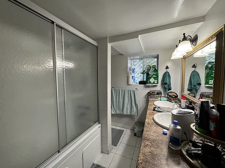 306 Esmond Ave — Photo 21