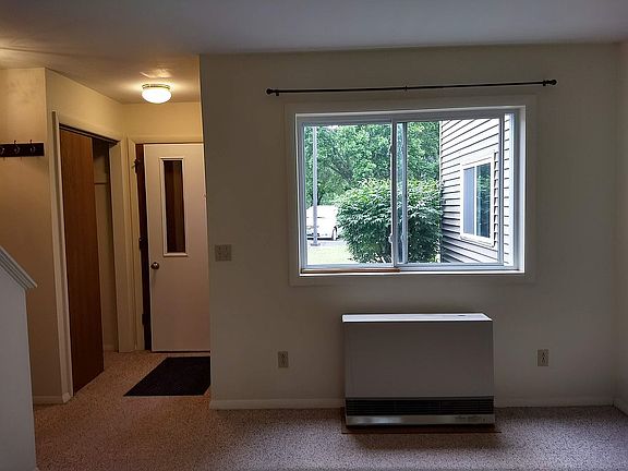 Sitting room -entrance