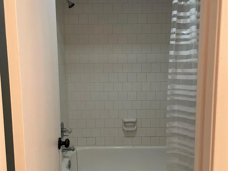 2 Thunderbird Dr #A — Photo 9