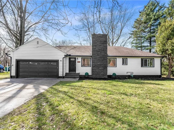 440 Douglas Blvd, Richmond Heights, OH 44143