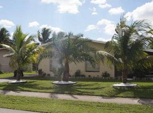 5560 SW 6th St, Margate, FL 33068