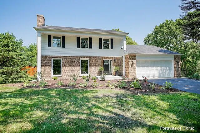 30W412 Arbor Ln photo 1