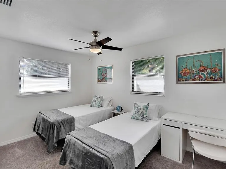 4731 W Montgomery Ave — Photo 29
