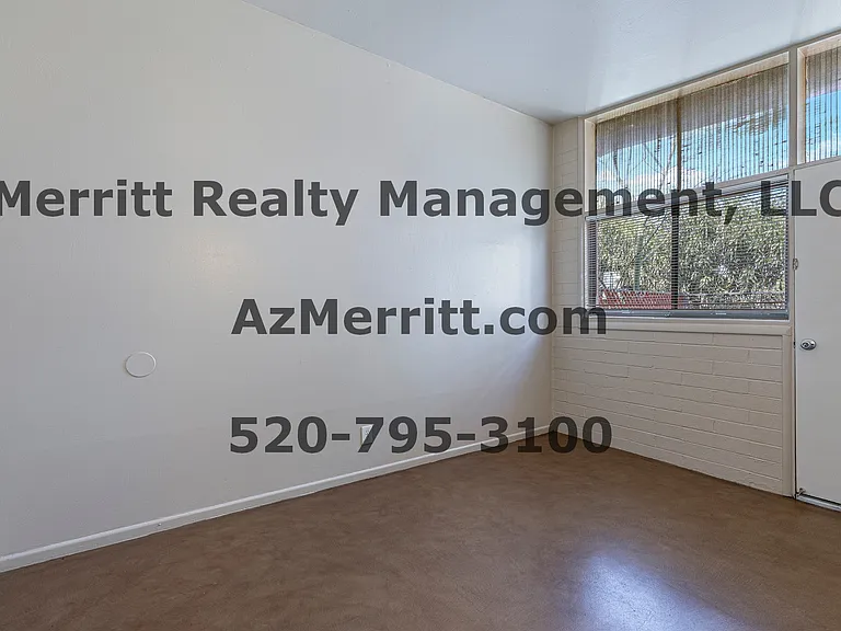 3647 E 2nd St #106 — Photo 16