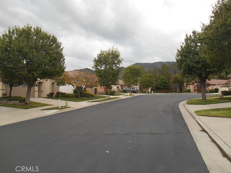2nd image of 24458 Roses Ct