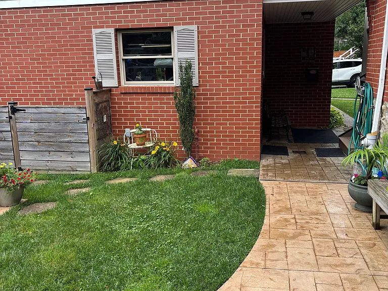 1414 S Negley Ave — Photo 14