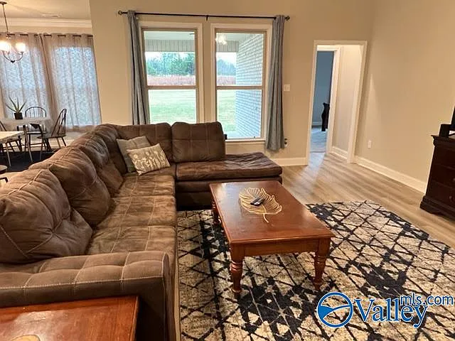 136 Gardencove Cir — Photo 10