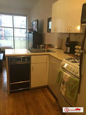 Rented by Cayenne Realty Group | media 14