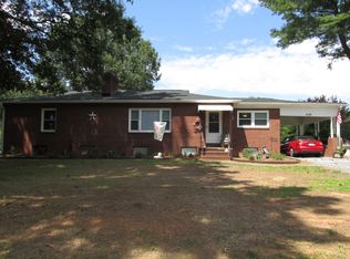 4169 Glenn Hi Rd, Winston Salem, NC 27107