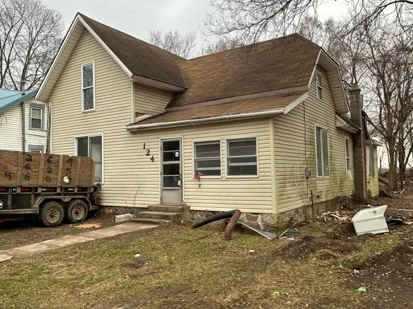 124 W Clay St, Sherwood, MI 49089