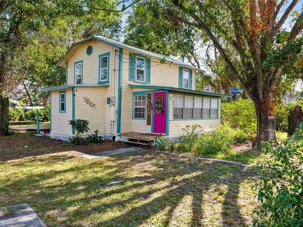 1505 18th St W, Bradenton, FL 34205