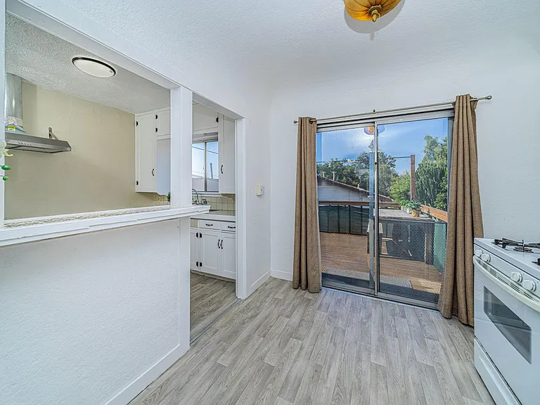 2576 Violet St — Photo 12
