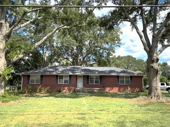 2002 E Calhoun St, Anderson, SC 29621