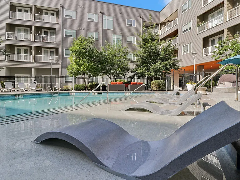 Gallerie Apartments — Photo 39