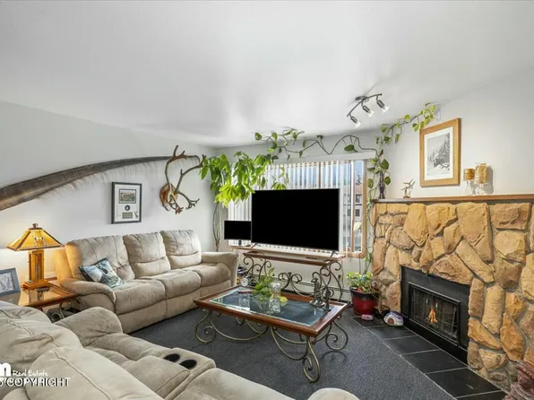 231 McCarrey Street #14A, Anchorage, AK 99508