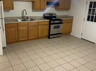 129 Ridge St #2, Waterbury, CT 06706