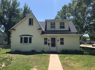 2041 Adams St, Ashland, NE 68003