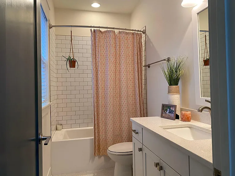 707 Eva St — Photo 10