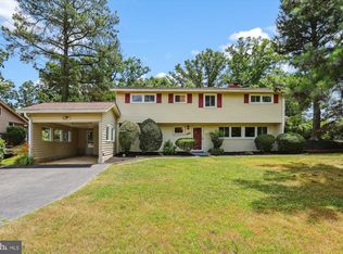 6315 Saddle Tree Dr, Alexandria, VA 22310