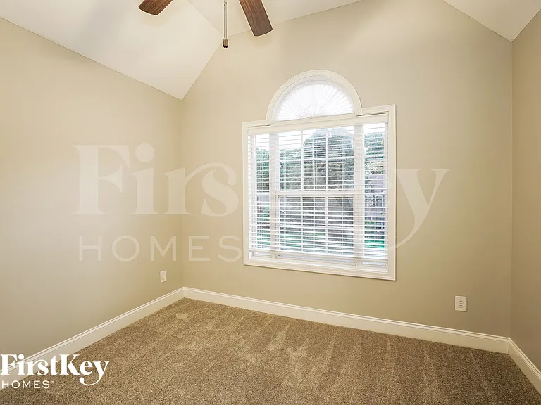 713 W Accipiter Cir — Photo 14
