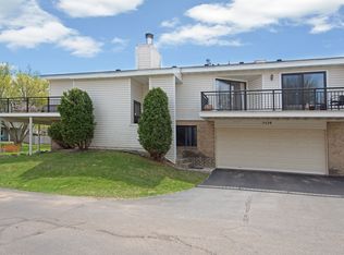 5528 Bimini Dr, Minnetonka, MN 55343