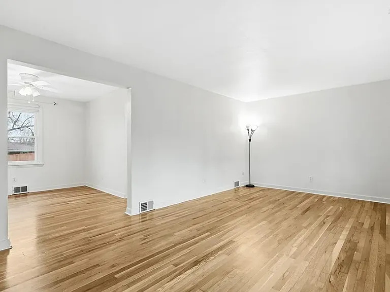 513 Lombard St — Photo 8