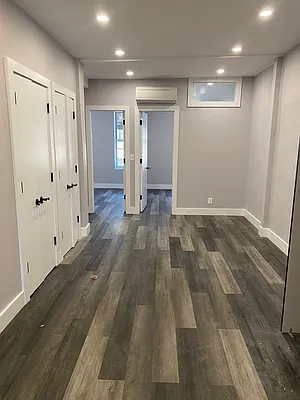 Rented by Aron Fried, LREB | media 41