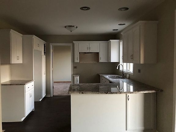 5th image of 12723 S Shelly Ln