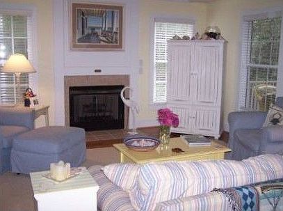 2nd image of 2 Dogwood Trl