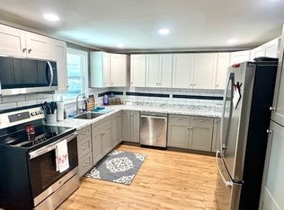 5525 Ben Franklin Ln, North Fort Myers, FL 33917