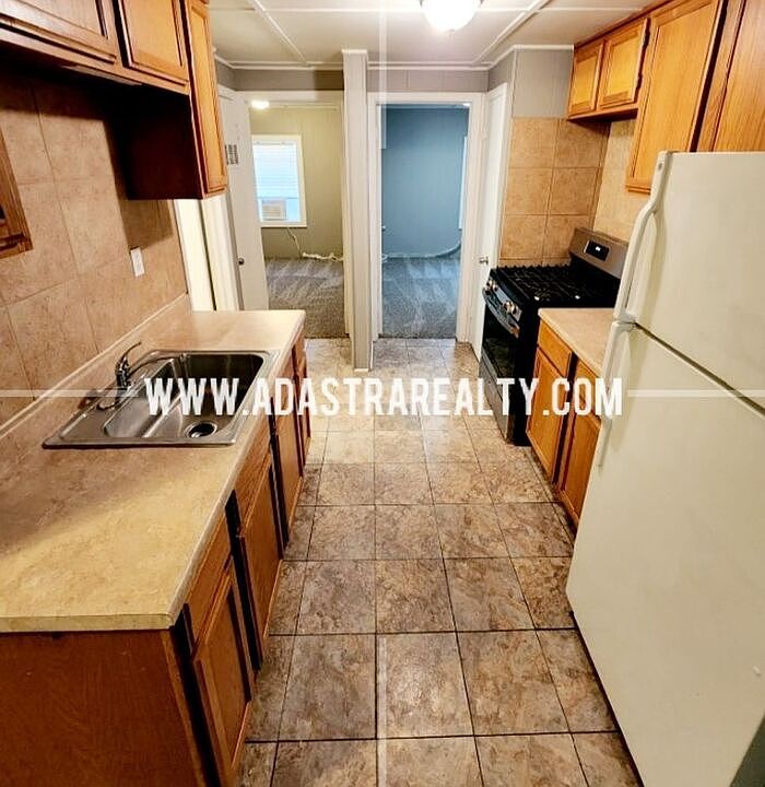 Main St 9plex 227 E Main St Gardner KS Zillow