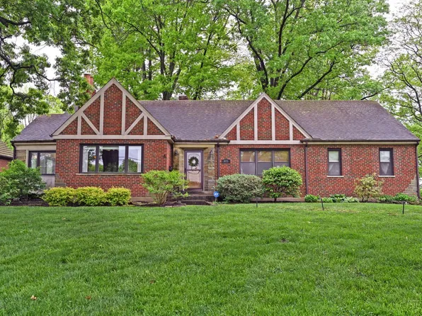 877 Finney Trl, Cincinnati, OH 45224