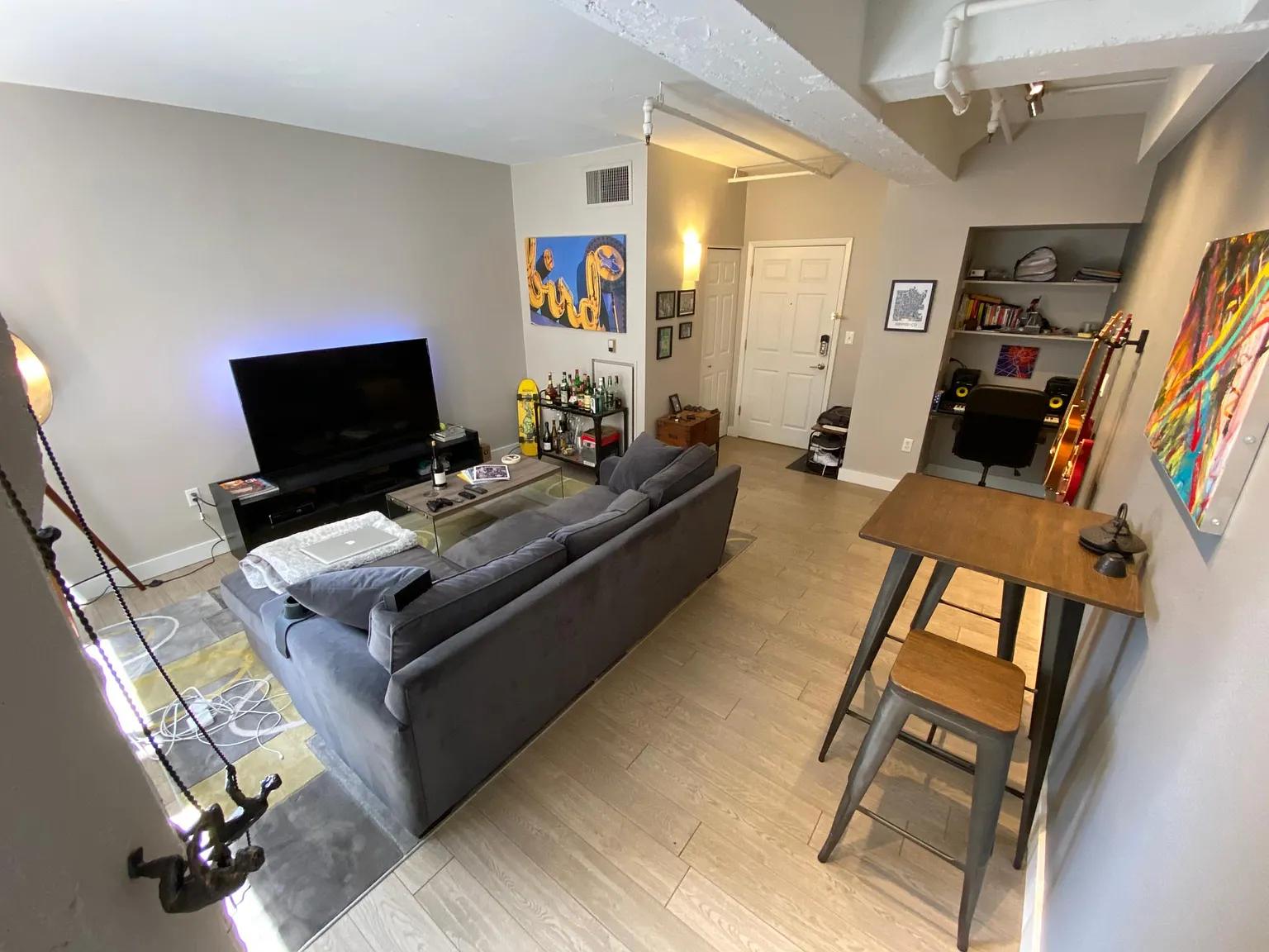 444 17th St — Photo 3