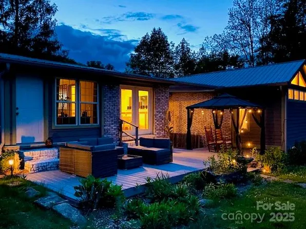 2143 Pisgah Hwy, Candler, NC 28715