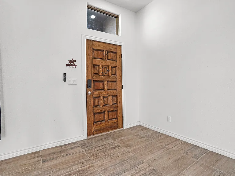 12842 Osmotherley Ave — Photo 9