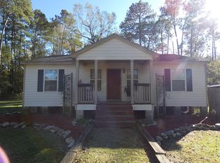 521 Chesser Dr, Vidor, TX 77662