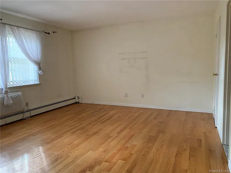 1070 New Haven Ave #70 — Photo 6