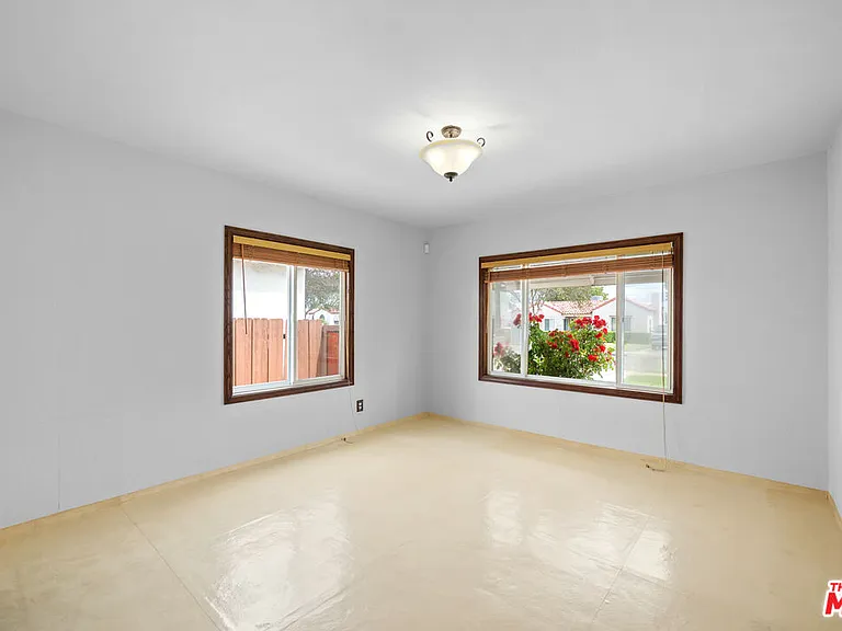 609 Padilla St — Photo 17
