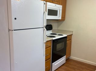 3821 Carleton Ave APT 2, Anchorage, AK 99517