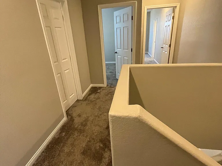 845 E Sunset Rd — Photo 13