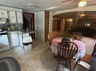 1112 Sir Henry Dr S, Woodville, TX 75979