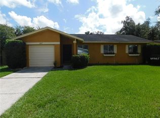 347 Brandywine Dr, Valrico, FL 33594