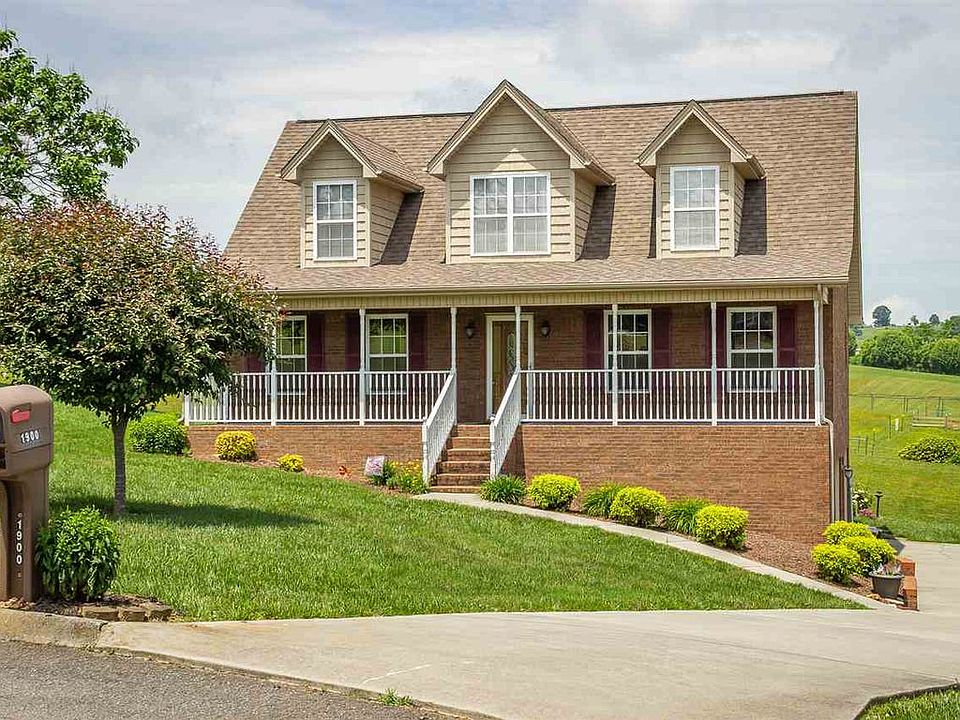 1st image of 1900 Creekside Cir