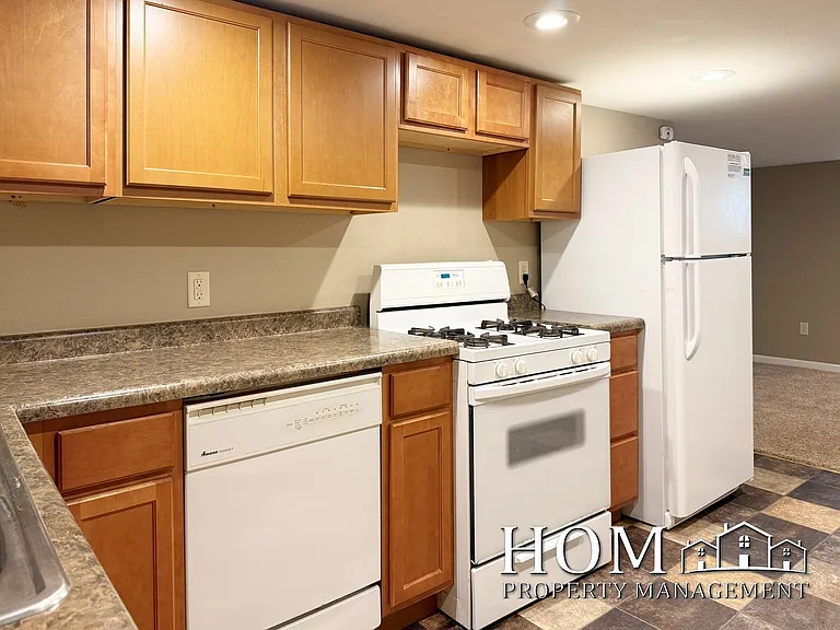 325.5 McKinley Ave — Photo 4