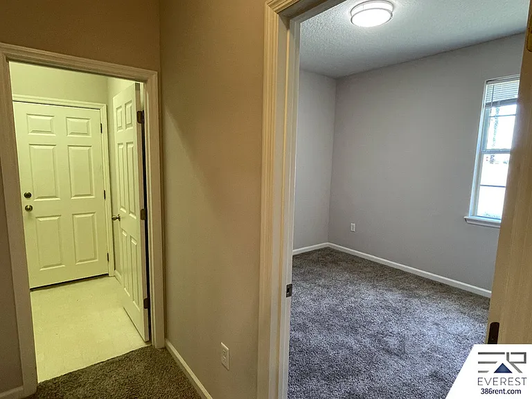2 Roxboro Dr — Photo 38