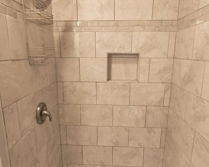 1002 N Aurora St — Photo 146